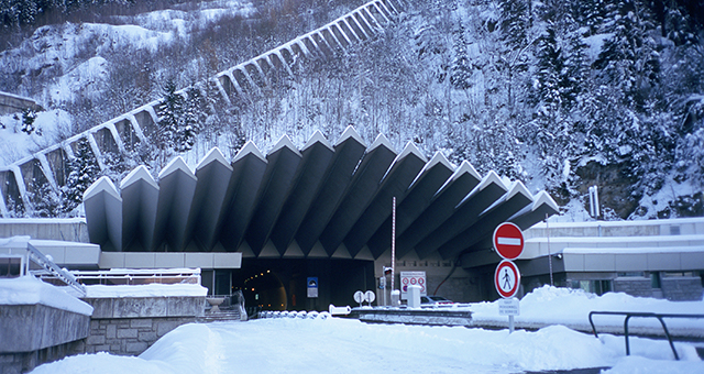 モンブラン・トンネル火災 (原題: Tunnel Inferno aka Monte Blanc Tunnel Fire)の写真