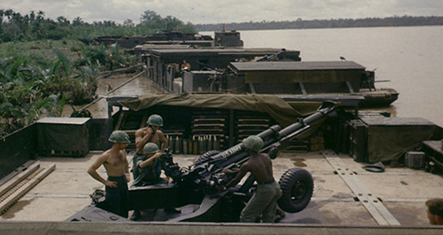 ベトナム戦争 英雄たちの絆の写真