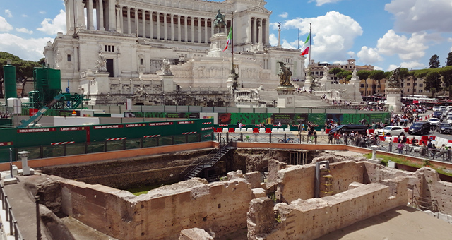 永遠の都ローマ：古代より紡ぐ地下物語
