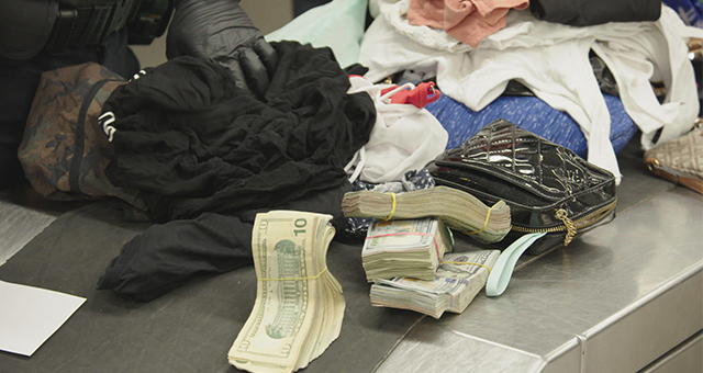 仰天！運び屋vs取締屋in全米エアポート総集編